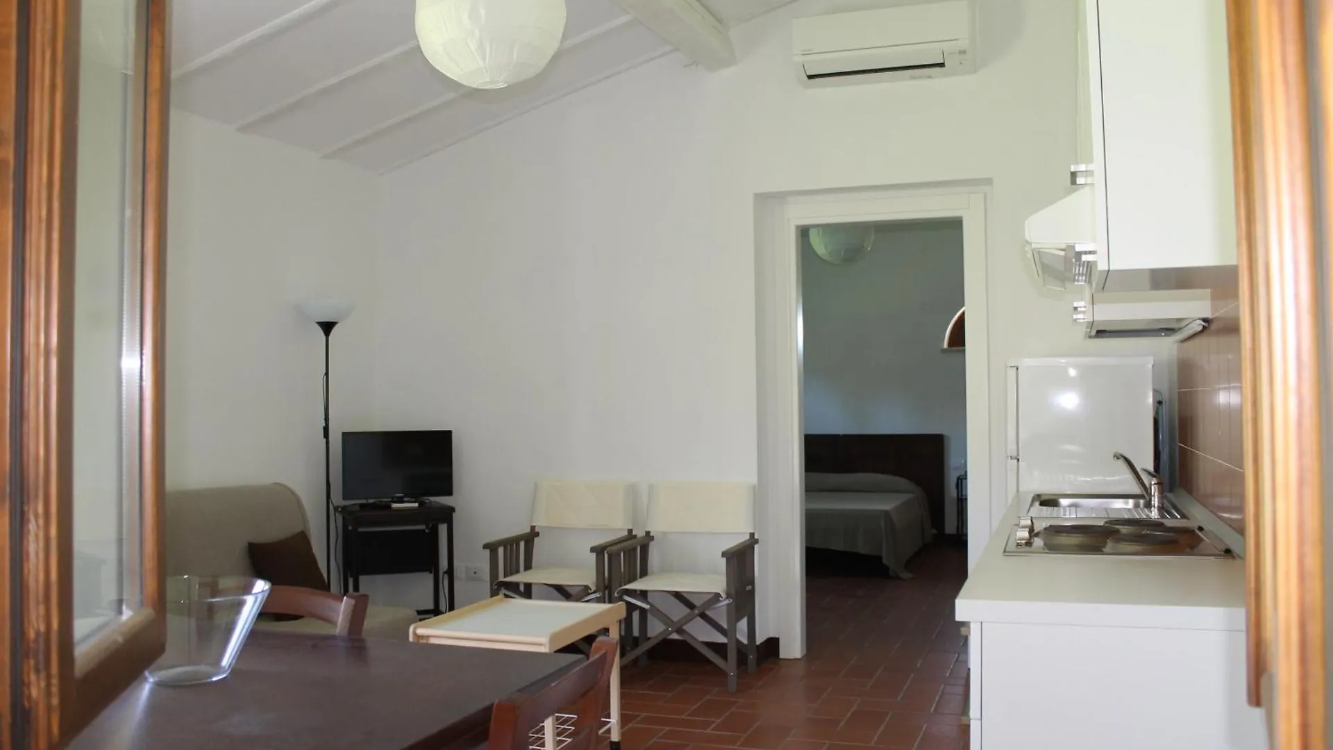 Agriturismo Poggio Agli Ulivi Riotorto 0*,